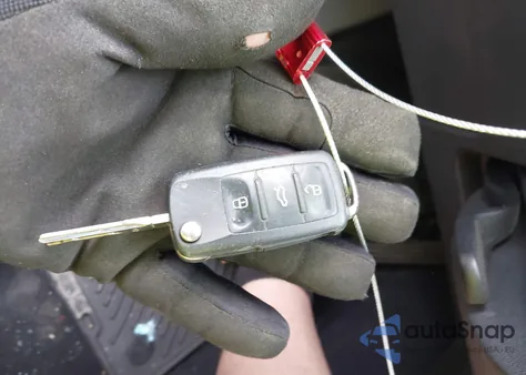 2015 Volkswagen Jetta 2.0L Tdi S from USA, damaged, VIN 3VWLA7AJ4FM283001